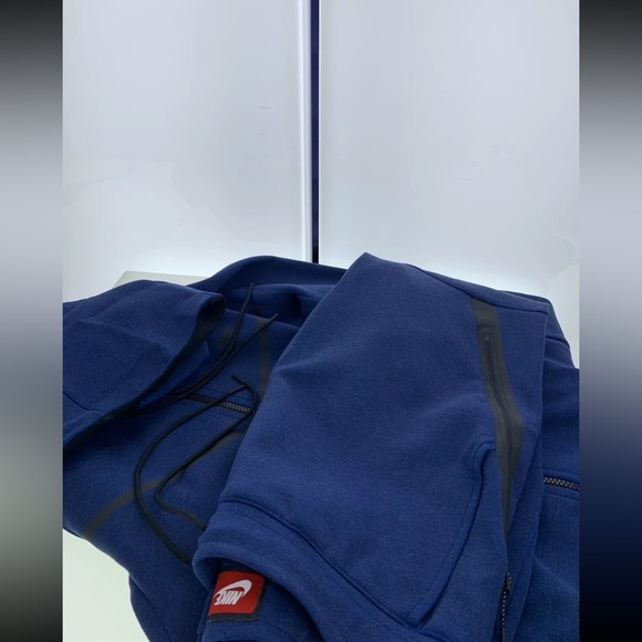 SOLD: Nike Tech Fleece Windrunner Obsidian Blue Tracksuit M 805144 + 805162 451 - Picture 3 of 13